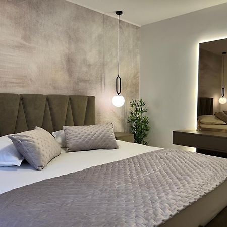סופטאר Apartmani Ivelic מראה חיצוני תמונה