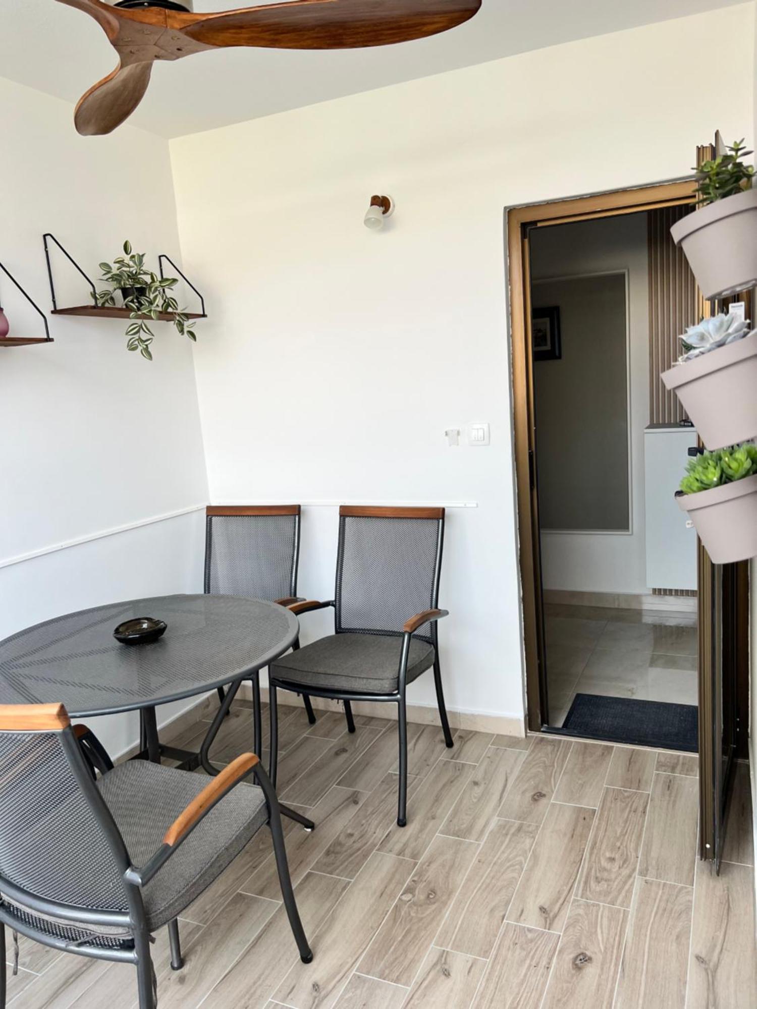 סופטאר Apartmani Ivelic מראה חיצוני תמונה