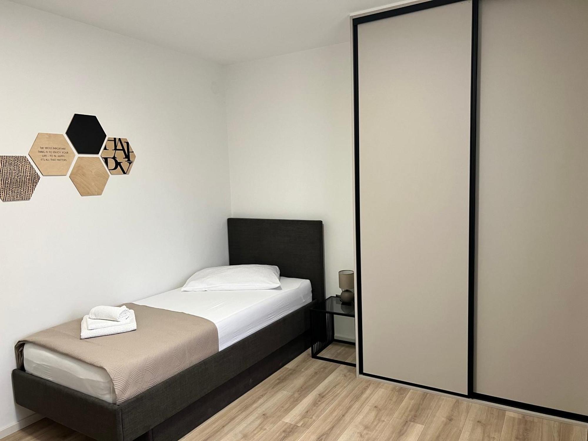סופטאר Apartmani Ivelic מראה חיצוני תמונה