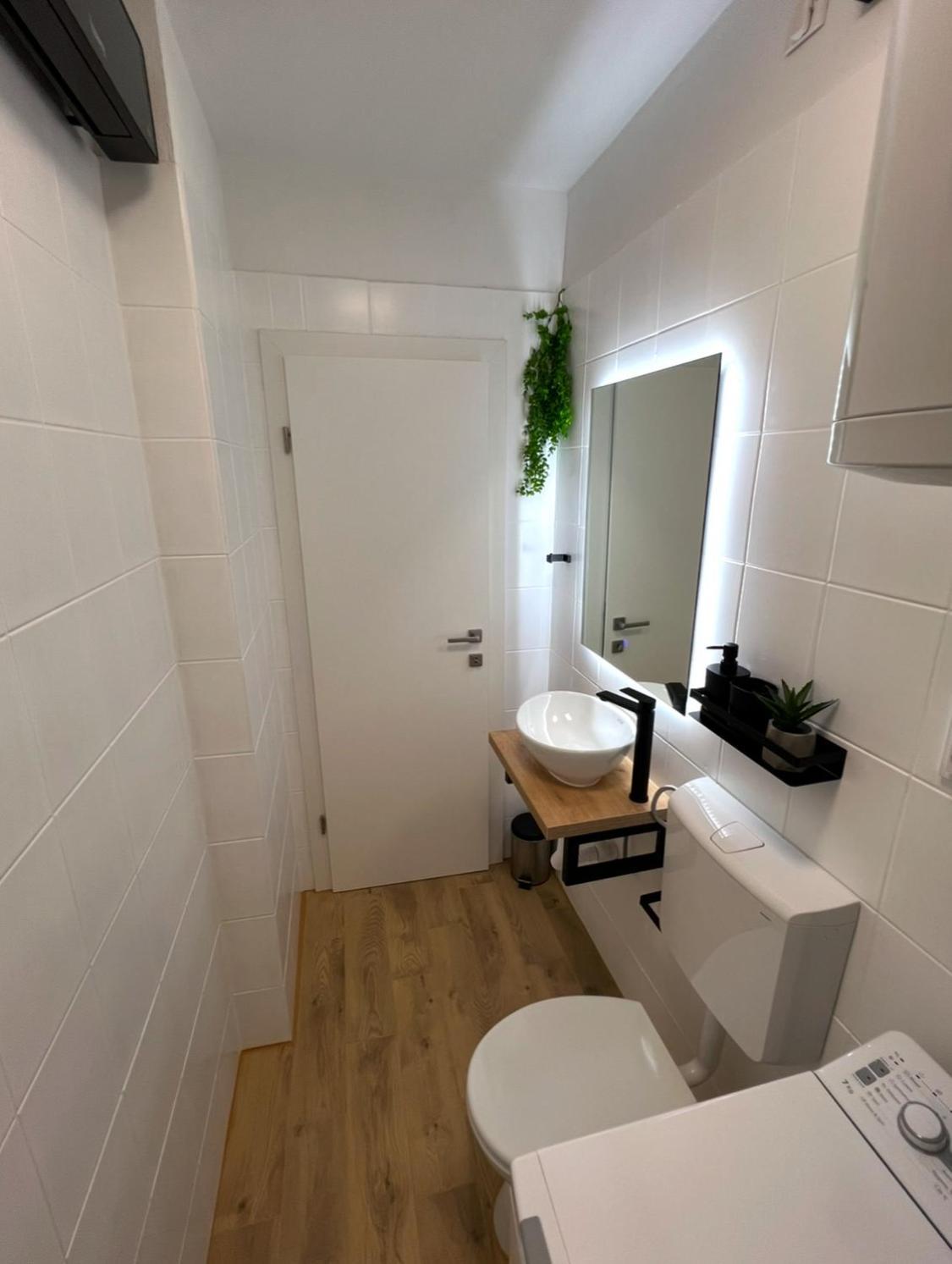 סופטאר Apartmani Ivelic מראה חיצוני תמונה